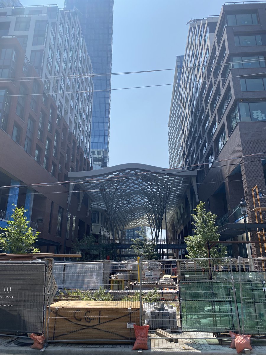 What could YOUR underutilized space turn into in YOUR city?  

Visiting ‘The Well’ (still under construction) at Front St between Spadina Av and Draper St
#LoveTheLaneways 

h/t <a href="/Jay_Pitter/">Jay Pitter</a> <a href="/alexbozikovic/">Alex Bozikovic</a>