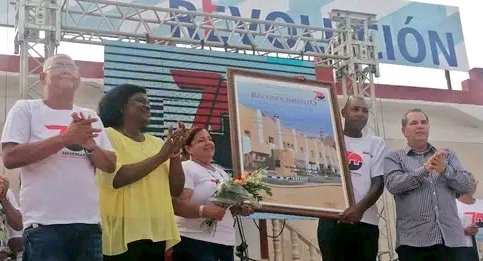 RamnMonte1's tweet photo. Reconocemos especialmente al pueblo y a la dirección del @PartidoPCC y el Gobierno del municipio de  San Luis #SantiagodeCuba, sede del acto provincial del #70Moncada.
#ConTodosLaVictoria https://t.co/PfEiXodbbm
