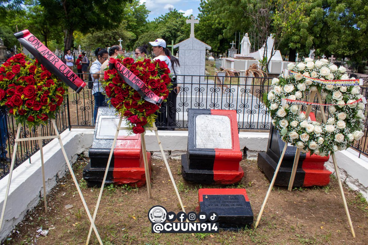 cuununan's tweet photo. Visita a Camposanto en donde descansa terrenalmente nuestro héroe y mártir estudiantil Sergio Saldaña, caido en la gesta heroica del 23 de julio de 1959.

#23J1959 
#6423SiempreMasAlla 
#CUUN1914 https://t.co/xYkwuqrDQH