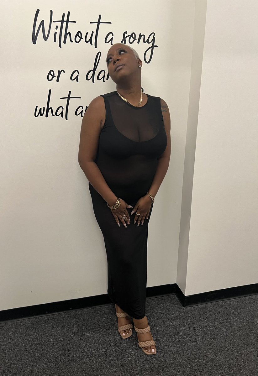 Britt Bleu 🌹👽 tweet media