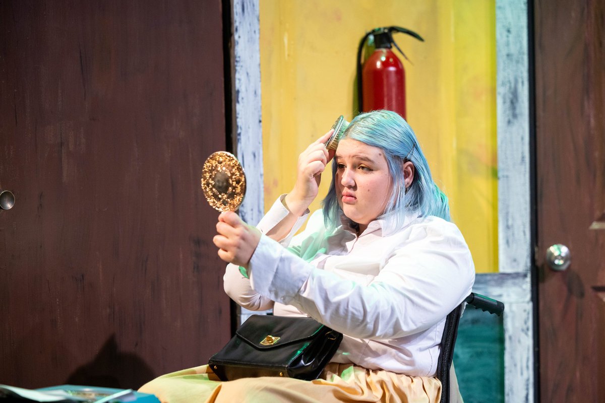 Getting ready to see The Memo tonight ✨

The Memo is on at 6PM tonight, but if you missed it this weekend, you still have three more chances to see it next week! 

TICKETS 🎟️ the-vortex.my.salesforce-sites.com/ticket#/events…