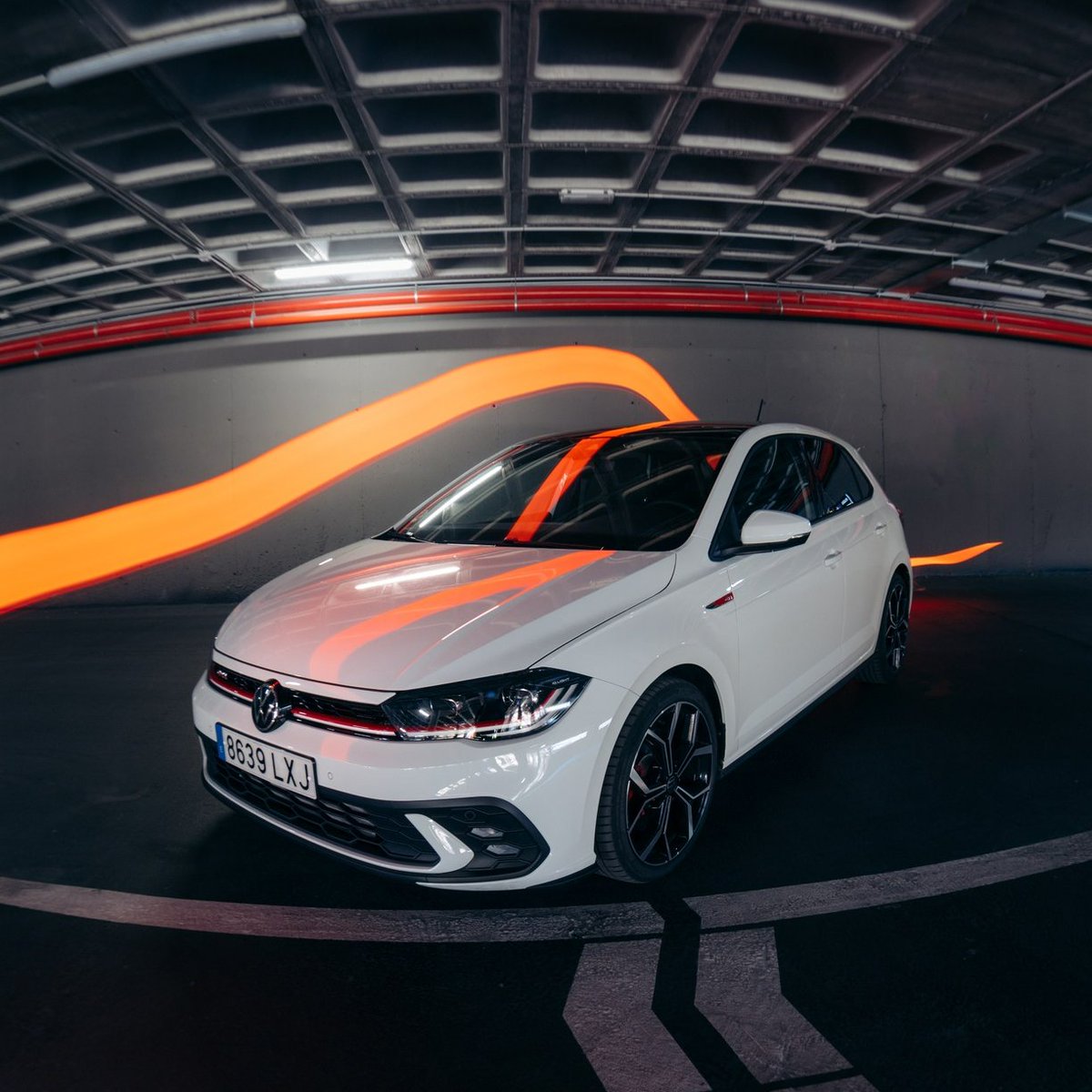 AwautoVW's tweet photo. GTI, mucho más que un coche, es todo un SENTIMIENTO 😎
Descubre más en: https://t.co/mOGkOsp2L5
#AwautoVW #Volkswagen #Mallorca #GTI #VWPolo #VWGolf https://t.co/H7sk8vvZlq