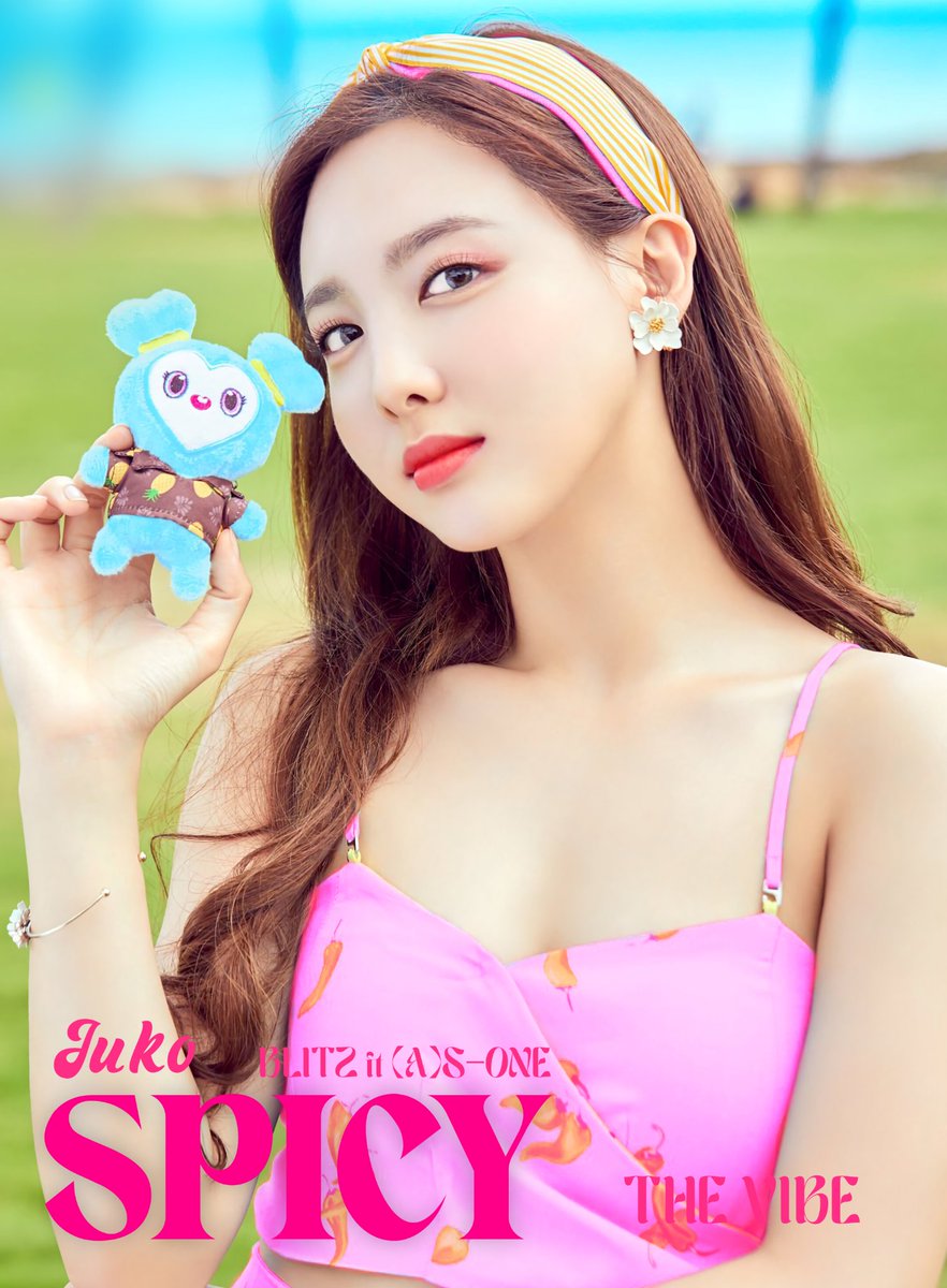 the_key_labels's tweet photo. [📷]

BLITZ 
1st Full Album
''THE VIBE''

Pre-release single: SPICY
➡️ (Feat. SEON and HYEJIN of (A)S-ONE)

💌 CONCEPT PHOTO
JUKO

#BLITZ #블리츠 #JUKO #HAEIN #JIHWO #SOYOUNG #BEAUTY #SEON #HYEJIN  #SPICY
#THE_VIBE #Comeback
#FULL_ALBUM #fkpop https://t.co/YAHxp6sDoF