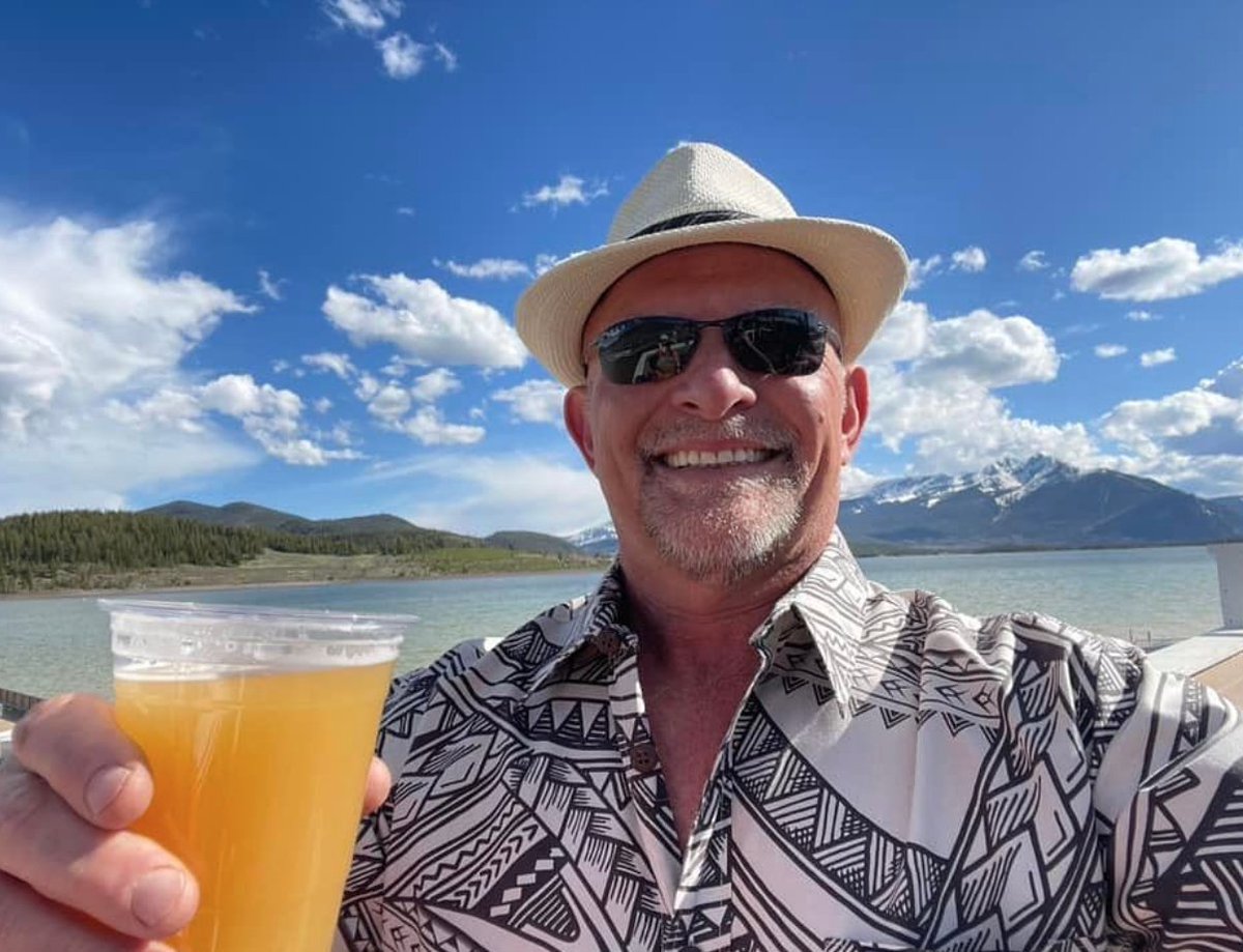 pugryansbrewery's tweet image. Nothing better than a frozen summer cocktail in the sunshine! 

Come on by Pug Ryan's to enjoy our decks and grassy (pet-friendly) beer garden. Or pop down to the marina and enjoy the Tiki Bar waterfront.

#summitsummer #coloradosummer #PugRyans #pugryansbrewery #frozencocktails