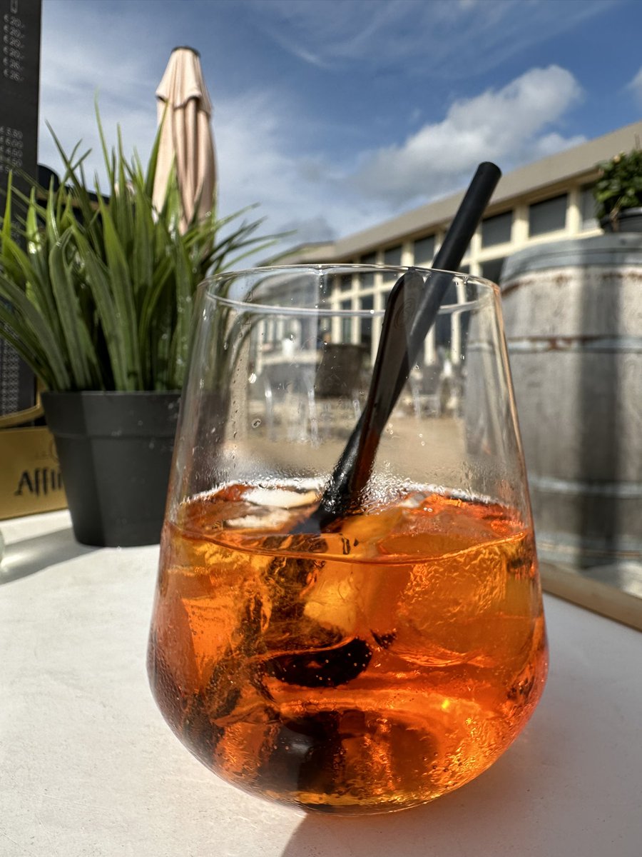 Urlaub! 🍹🧡 #ichliebs #chillmodusaktiviert #niederlande #camping #bulli