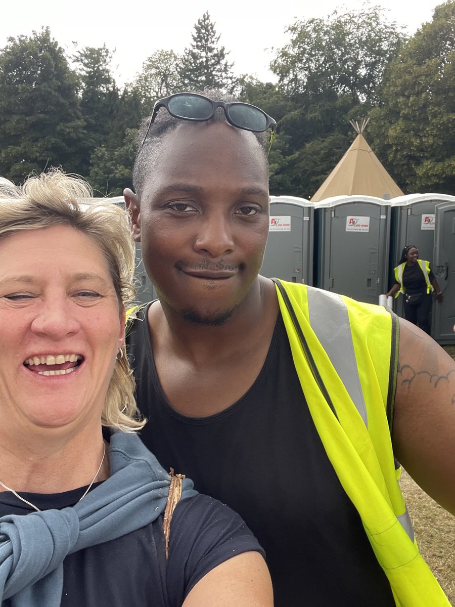 mandaml's tweet image. Coolest facilities attendant ever #lovelatitude #barclaycardxLatitude