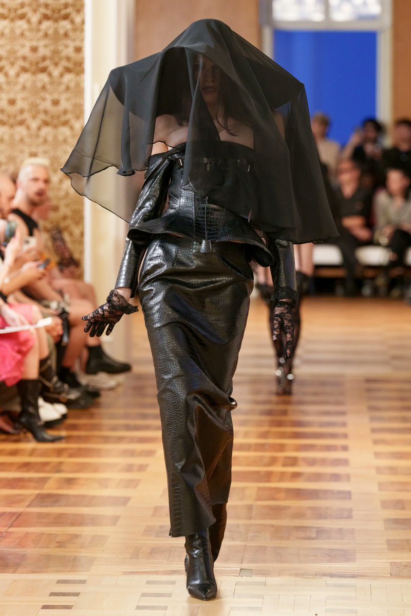 sadaboutchiffon's tweet image. NAMILIA SPRING 2024 COLLECTION [1/8].