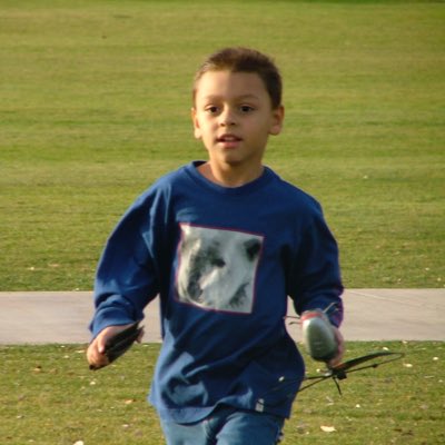 case_frankie's tweet photo. #NewProfilePic https://t.co/XYUxwGsHZG