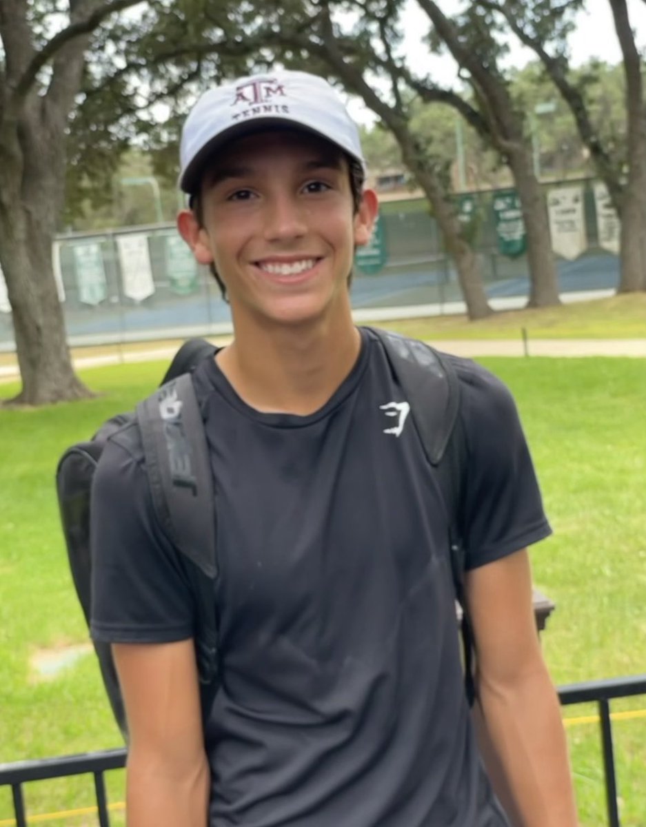 TennisCTJ's tweet photo. Huge congratulations to Hunter Lee for winning his second consecutive tournament in as many weeks at Fair Oaks Ranch this weekend. Go Jags! #jaguarpride https://t.co/fiK26lYVPb