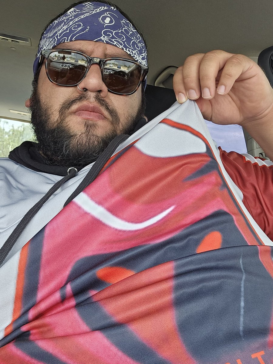 dad2fall's tweet photo. The only team that can get me out on a softball field at 9am in 100° weather. #SilentAssassins https://t.co/sZTRmWRxz0