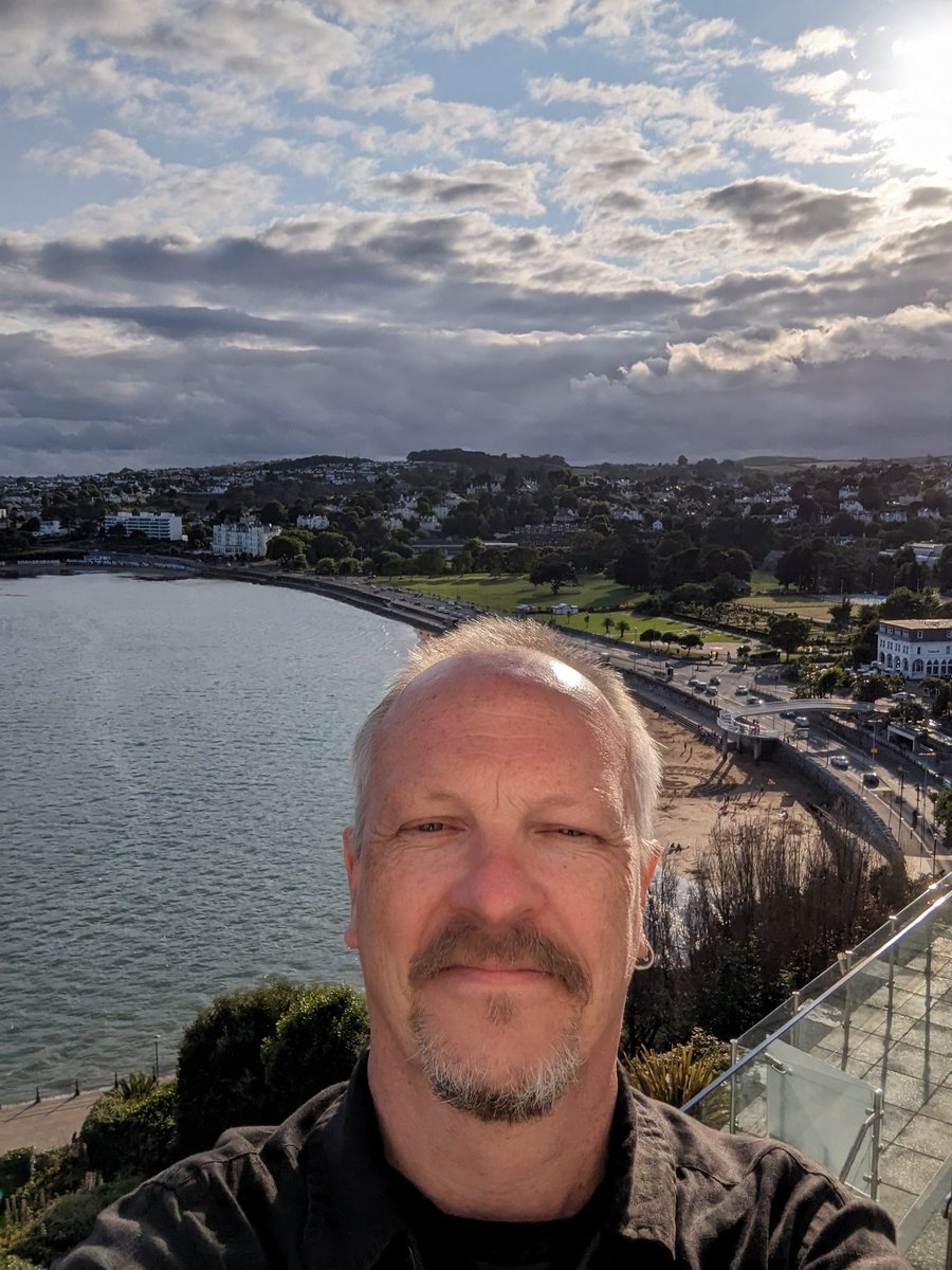 Scott Vine tweet media