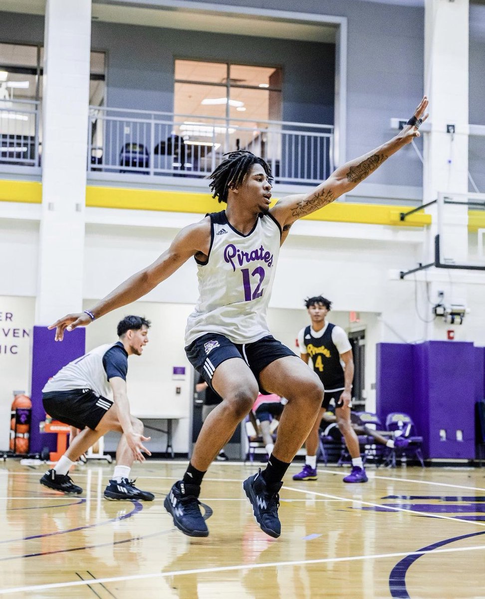 Nick Jones tweet media