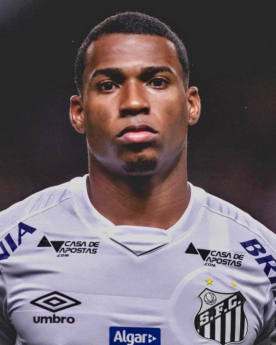 1 jogo
1 assistência

JEAN LUCAS JA CHEGOU DAQUELE JEITO 🔥