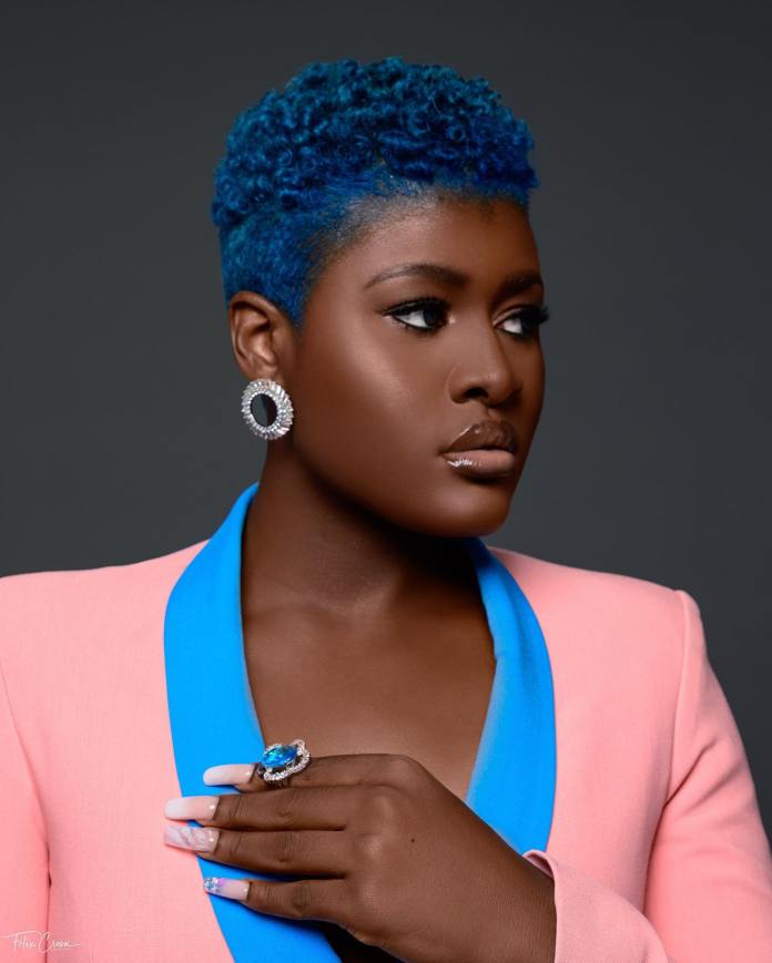 Solarful's tweet photo. All the best to you, Lexy

#AlexUnusual https://t.co/1YMTVb9EXv