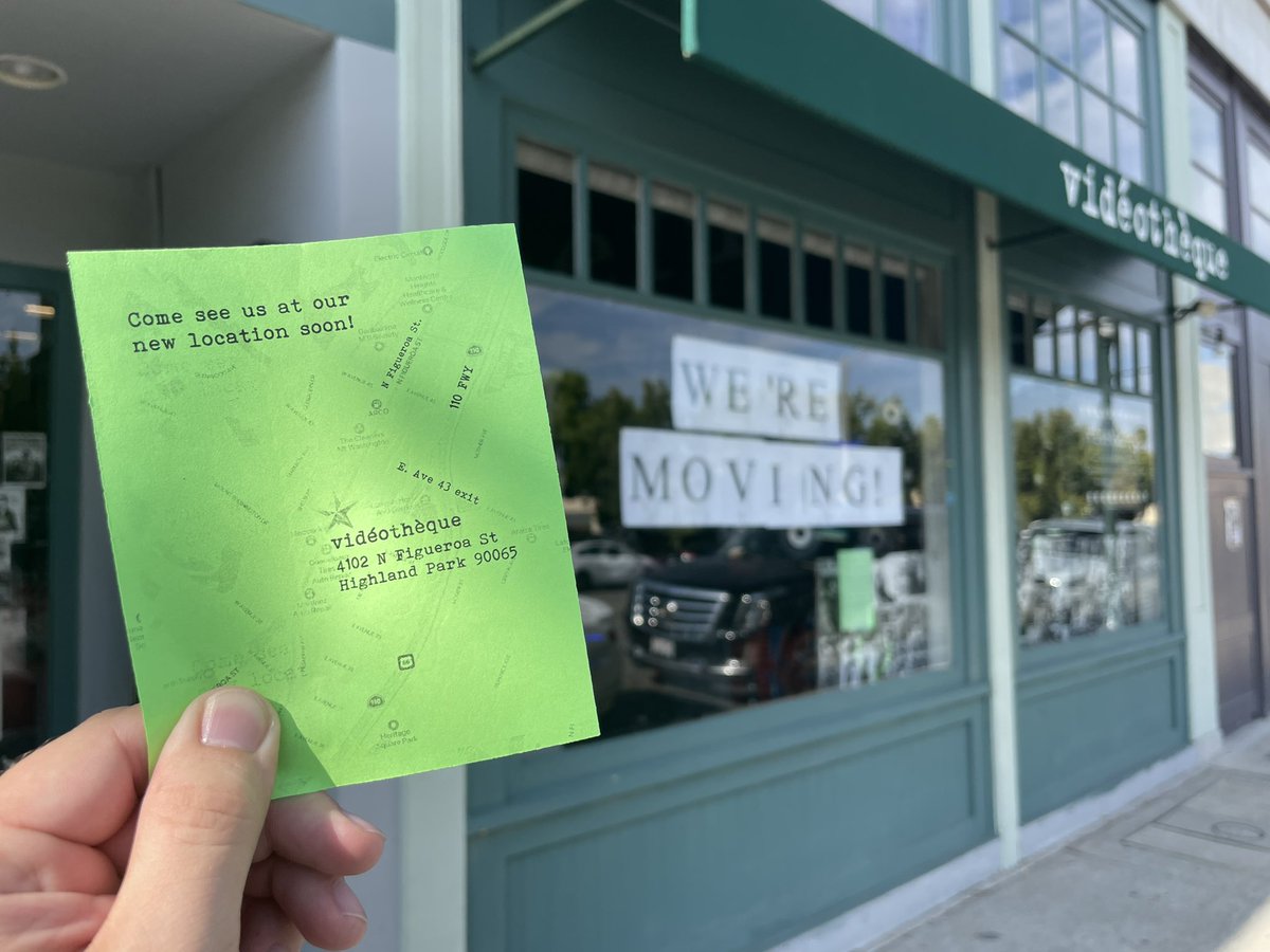 conor_holt's tweet photo. Vidéothèque is moving! The packing has already begun, but you can still rent movies. Support this amazing video store! #SaveTheVideoStore https://t.co/3IxFFaHDJg