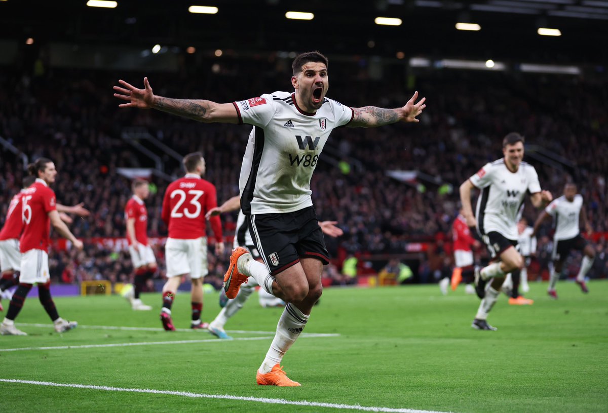 FabrizioRomano's tweet photo. Understand Al Hilal and Fulham are on the verge of reaching an agreement for Aleksandar Mitrović! Final details being sorted 🚨🔵🇸🇦 #AlHilal

Player agreed terms days ago, he wants the move and clubs are now close after two bids rejected.

⚪️⚫️ Fulham will sign Raúl Jiménez. https://t.co/Sf5gCeNjup
