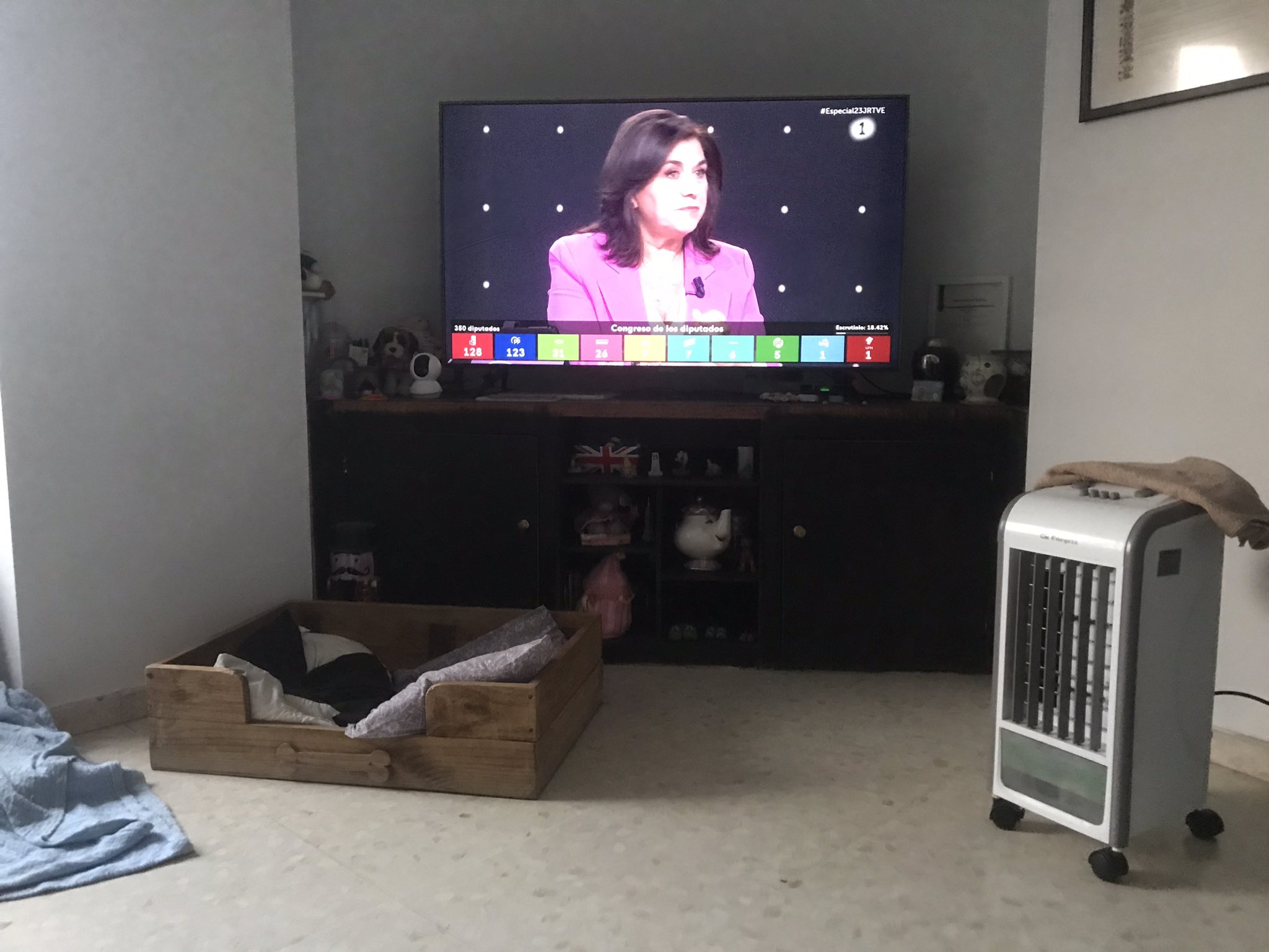 Tony Evans on Twitter "Watching Spanish TV to know what might happen