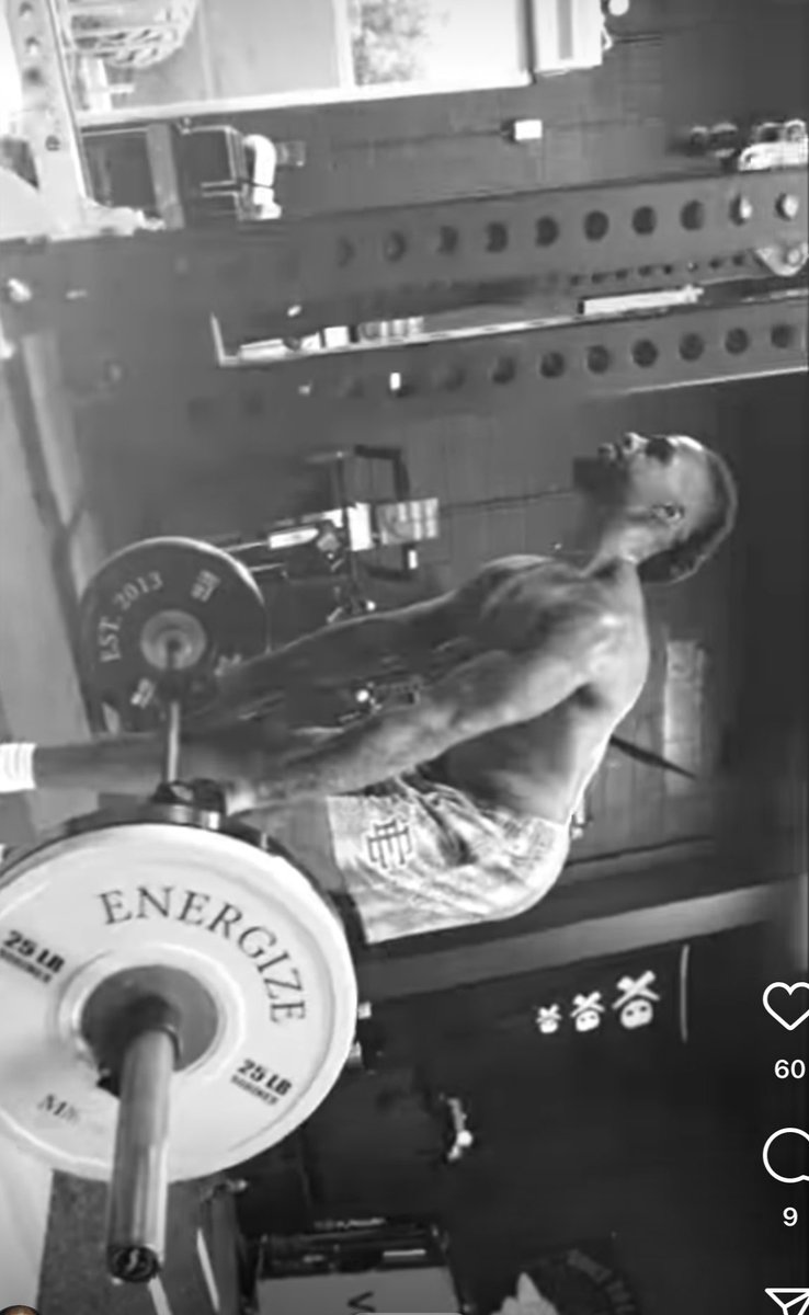 SportNationTony's tweet photo. Since you guys were saying DโAngelo Russell (@Dloading) wasnโt getting any work in.
Hereโs some photos of him getting some work outs in while on vacation in the Bahamas via @JimmeyMackey1
#Lakers #OffSeason #Chasing18 https://t.co/vc1ElRc4pq