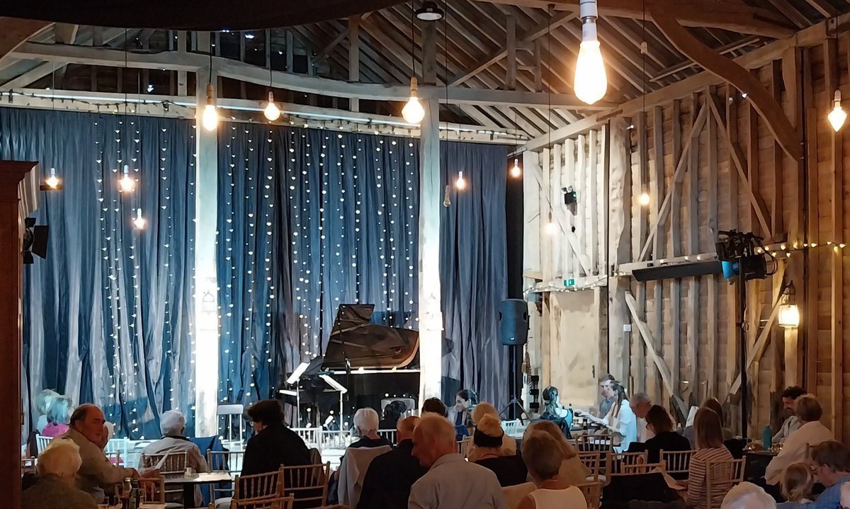 Iain Farrington (@iainfarrington) on Twitter photo We had a great time playing our <a href="/artdecotrio/">artdecotrio</a> jazzy programme for <a href="/cambridgemusic/">Cambridge Summer Music</a> at Childerley Hall this afternoon. We had a great time playing our <a href="/artdecotrio/">artdecotrio</a> jazzy programme for <a href="/cambridgemusic/">Cambridge Summer Music</a> at Childerley Hall this afternoon.