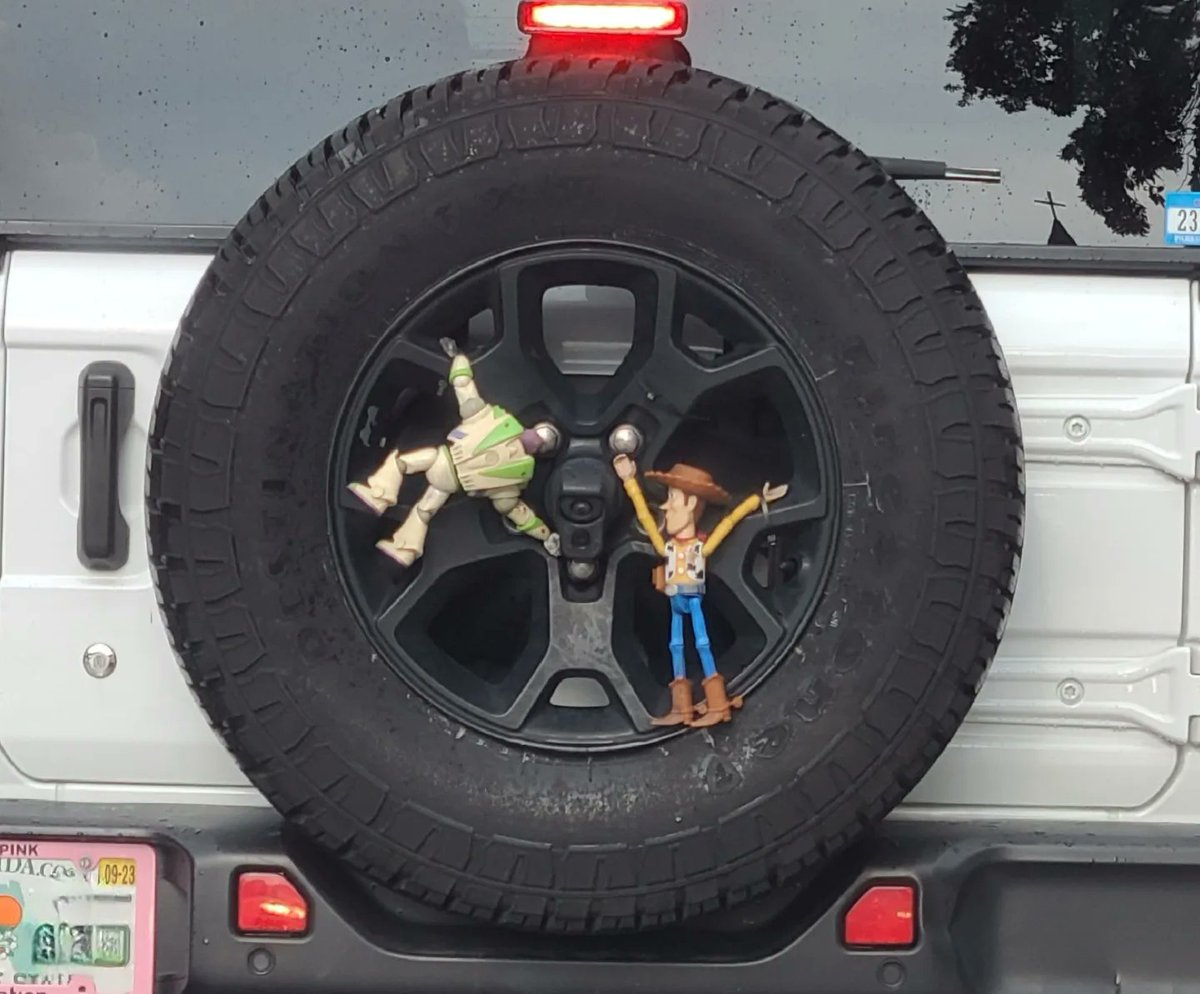 Looks like Buzz and Woody are on another adventure 🚀  🤠 

#toystoryspotting 

#buzzlightyear #woody #adventure #smiles