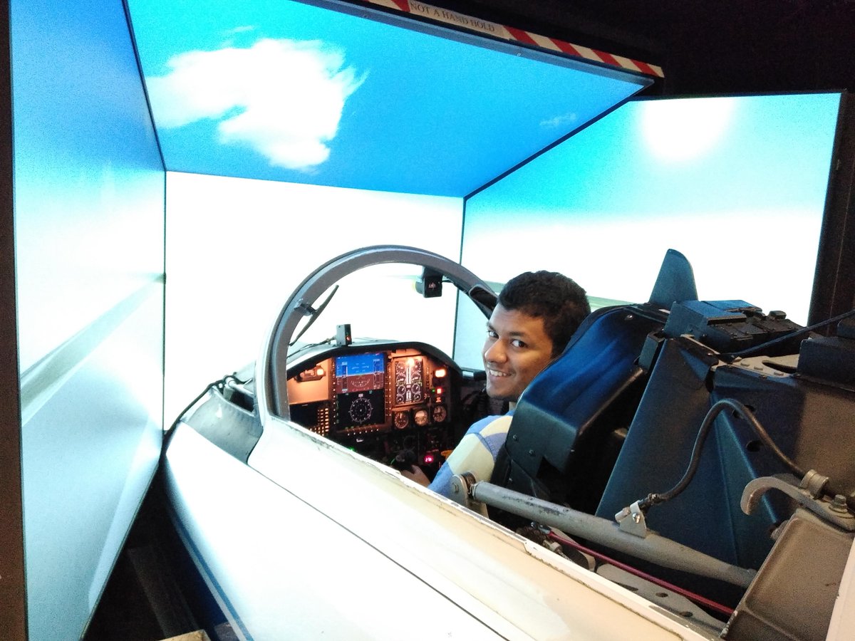 Texas A&M students create extended reality flight simulator