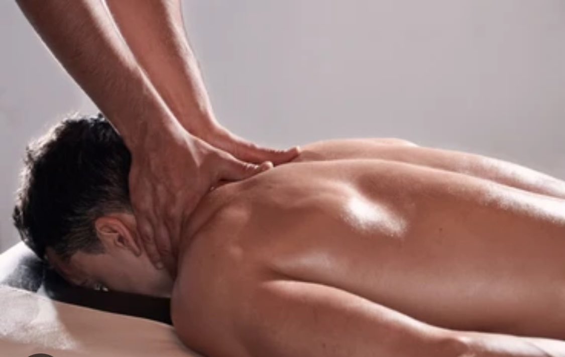 RRhamcy15698's tweet photo. Relaxing massage 150
Hammam magrabi 150
Add me if you want massage or hammam magrabi.
add me on, appointment Whatsapp_0534997103 https://t.co/heCObsycg9