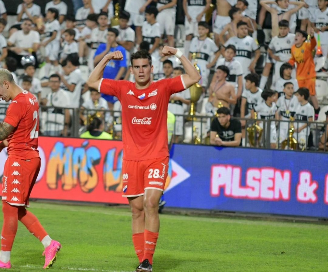 ElTrico1904's tweet photo. Olimpia no nos gana en su cancha desde hace 3 años 🤪 https://t.co/MZX6LWUQEh