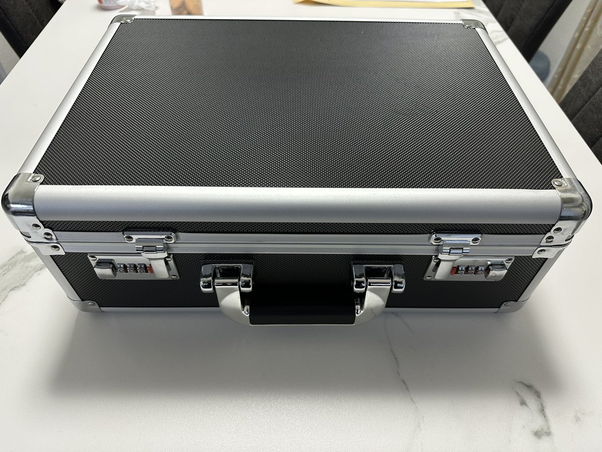 アルトクラリネットのケース、自作してみた。 所要時間15分、費用5千円
