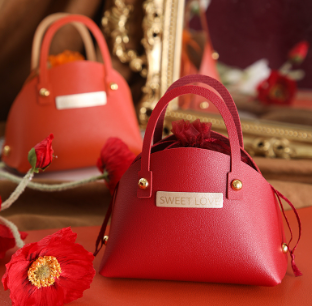 jialanpackage's tweet image. Portable shell bag, exquisite leather handbag, simple and beautiful design, the professional designers and advanced factories tailor-made for you.

Moq: 1000pcs, welcome to consult us.
Email: sales10@jialanpackage.com
Web: good-package.com/?twitter=1
#shellbag #handbag #custombag