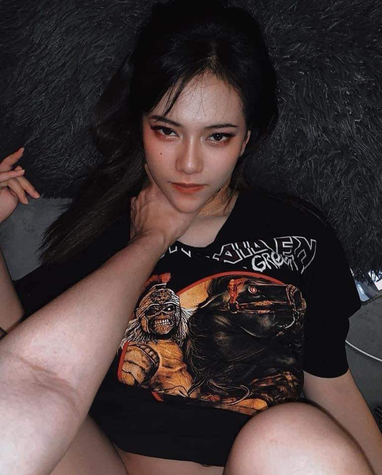 Mari✨️ (@onetwtsx) on Twitter photo 