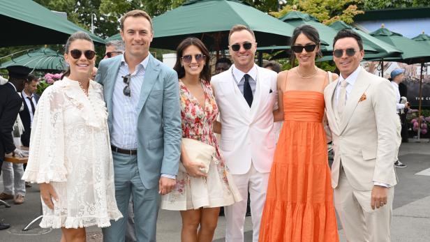 Rickie Fowler comes to Jordan Spieth’s defense over Wimbledon fashion faux pas. https://t.co/NPFBXtR3AL https://t.co/al62EXk39n