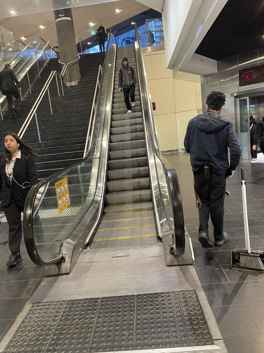 MartinZGraggen's tweet image. @TrainsInfo when will this escalator at Parramatta station ever be replaced? Broken/not working at least 2-3 times a month…..