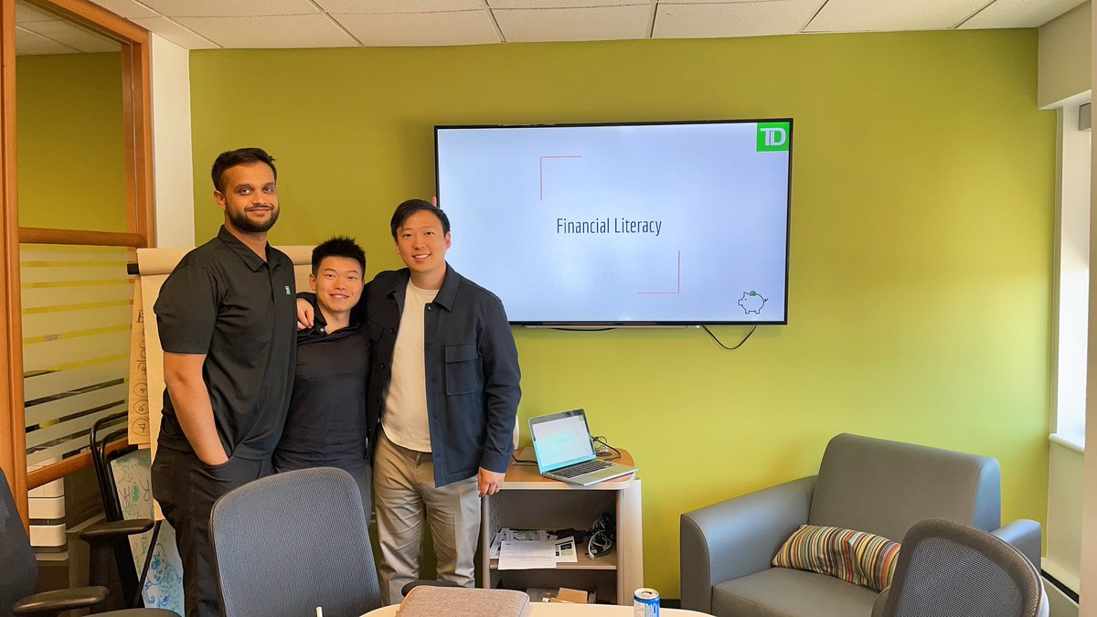 We finally got to host an in-person financial literacy session this year, collaborating with <a href="/LearningBuddies/">Learning Buddies Network</a> to continue support our community. Thank you gentlemen for facilitating it. #PacGivesBack <a href="/HamSeunghyun/">SeungHyun Ham</a> <a href="/WesHo_TD/">Wesley Ho</a> <a href="/AmynJessa_TD/">Amyn Jessa</a> <a href="/juliearmour_td/">Julie Armour</a>