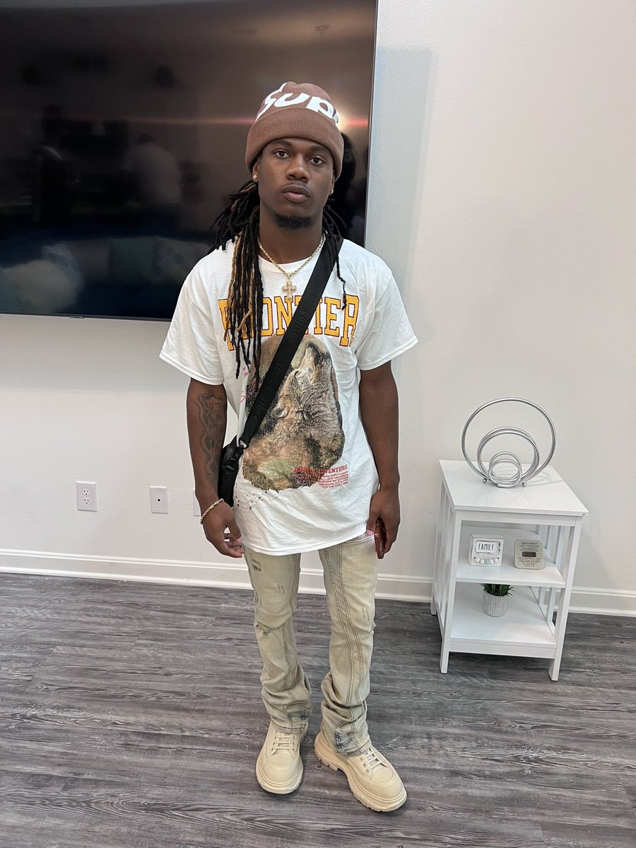 _Doodie3's tweet photo. You can’t be the blueprint and then complain bout’ being copied.🥶 https://t.co/2iMxVNAppa