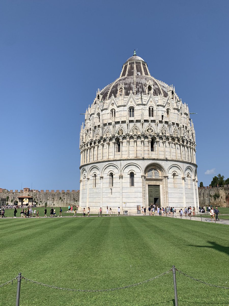 SherriShep's tweet photo. Pisa, Italy 🇮🇹 https://t.co/jZzWWs8tUC