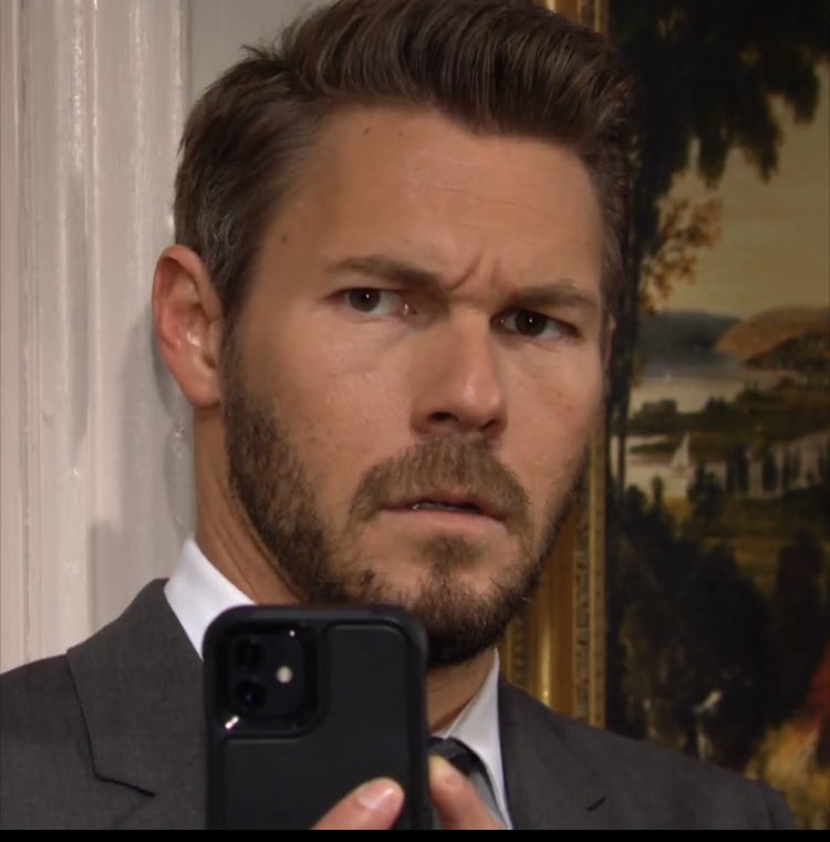 Not Liam with is iPhone 11 snitching on Finn. #BoldandBeautiful https://t.co/YcLodAHPzw https://t.co/iUl4YM0ydt