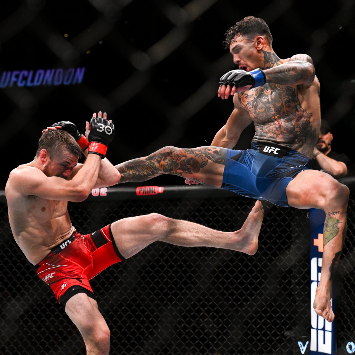 One of my wildest shots from #UFCLondon featuring Andre Fili and Nathaniel Wood.

Shot for @usatodaysports /@MMAJunkie
🧙‍♂️📷 🇸🇪