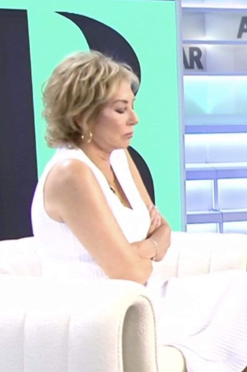 Mañana día 24 decía que iba a entrevistar a Feijóo..como presidente del gobierno...🤣🤣😂😂😂😂🤣🤣🤣🤣🤣🤣