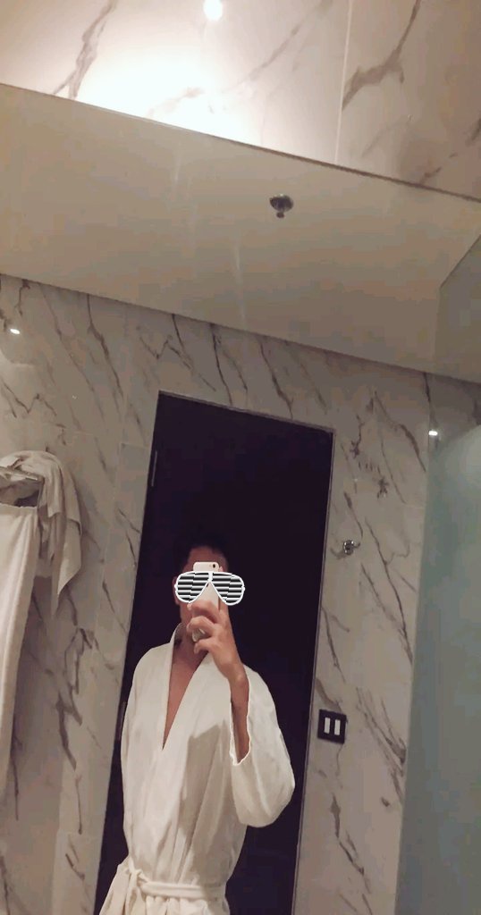 Mic48153194's tweet photo. ATM,.. Grand summit hotel Another satisfied client, Thank you SA pag avail sir, 
SA mga gusto mag avail pa book na kayo Ng schedule available ako Gensan area at saka marbel

#altergensan
#altergsc
#altercoronadalcity https://t.co/NETshBYOIt