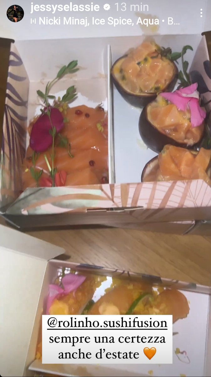francaruberto56's tweet photo. #jessyselassie 
Jessy è l'amato sushi della famiglia Selassie' #rolinho.sushifusion una certezza anche d'estate! Buon cena 💓🦋❤️‍🔥❤️‍🔥❤️‍🔥❤️‍🔥 https://t.co/v26gXK3q3a