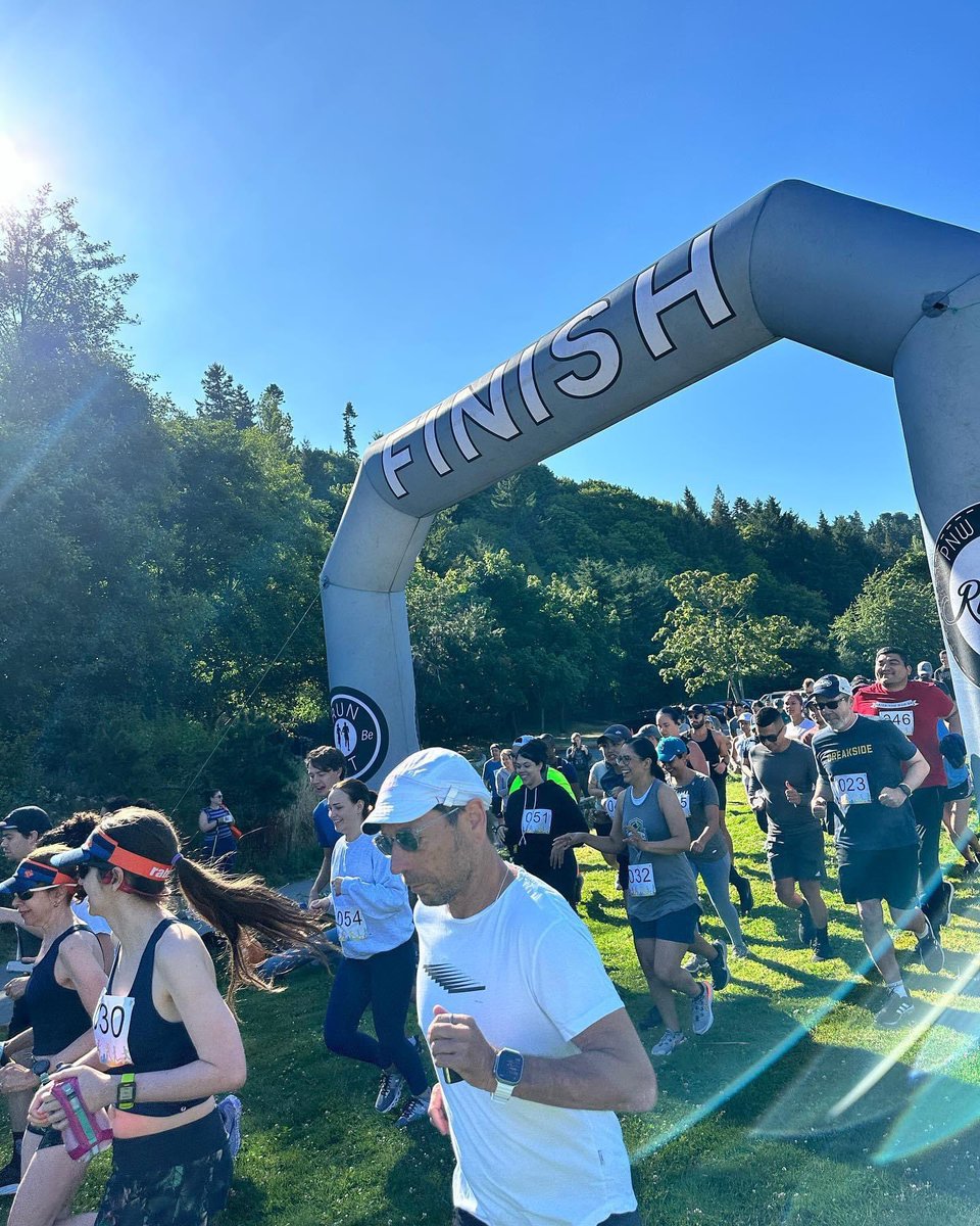 TylerQuillin's tweet photo. So proud of our Latina/o Bar Association Of Washington board and community for making our first 5K a success! Such a dream team! Privileged to lead this team and organization this year. #lbaw #RaiseTheBar5K https://t.co/Crk1fQRXAS