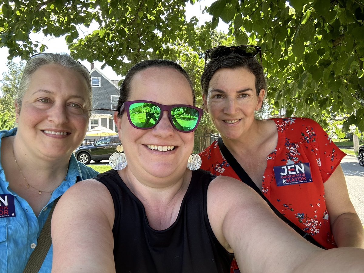Jen McAndrew (@jenmcandrew) on Twitter photo Shoutout to all the #mapoli canvassers out today, especially for <a href="/JenforMelrose/">Mayor Jen Grigoraitis</a>. Really appreciated any sort of awning or sprinkler situation ☀️ Shoutout to all the #mapoli canvassers out today, especially for <a href="/JenforMelrose/">Mayor Jen Grigoraitis</a>. Really appreciated any sort of awning or sprinkler situation ☀️
