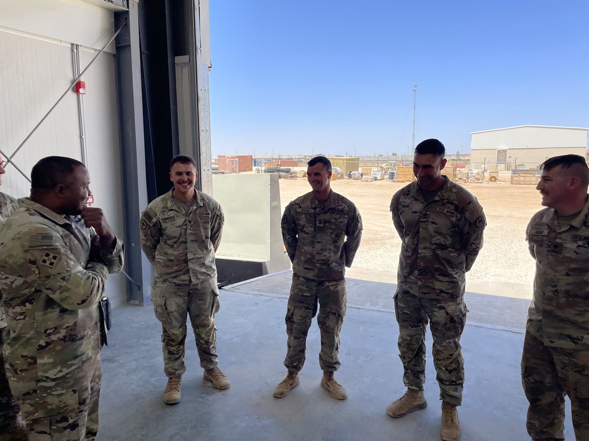 1stTSC_CSM's tweet photo. I truly believe leadership needs to be at the point of friction for two reason! To ensure the mission is completed but most importantly to ensure Soldiers know you care about what they do on everyday to make the mission possible.
#beallyoucanbe  #peoplefirst https://t.co/v6tbvbHT4m