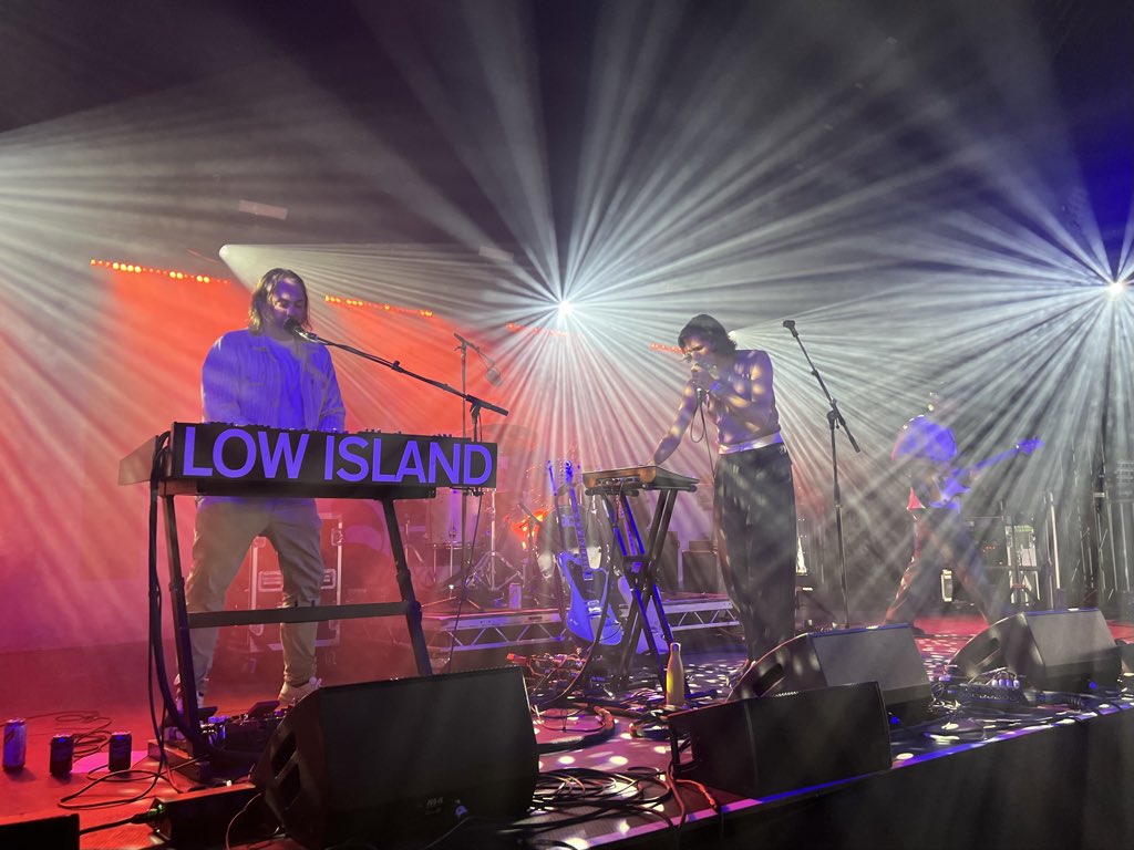 Yeah so @lowislandmusic were soooo good, yet again - what an amazing set at The Nest  @TruckFestival , absolutely loved it 🔥😍🔥