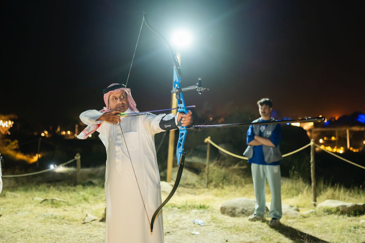 AhmedAlKhateeb's tweet photo. #عسير كل سنة أجمل.. استمتعنا اليوم بزيارة النماص وتنومة، وزرنا أيضاً بعض فعاليات موسم صيف عسير وسرني ما رأيته من تفعيل مشاريع القطاع الخاص المتميزة في الموسم، مثل منطقة ترحاب ومدهال وسيّر. 

#لاتروح_بعيد https://t.co/CjLyQTPCWK