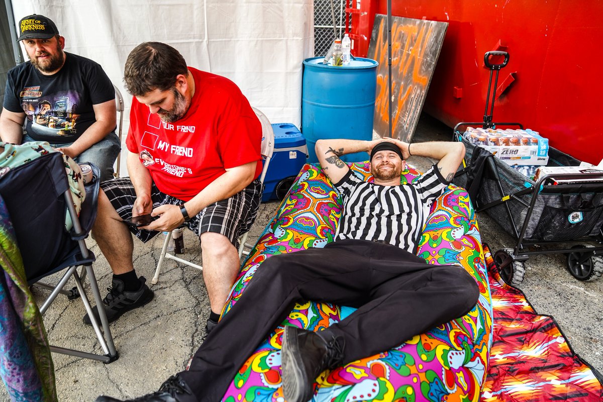 cameraguygimmik's tweet photo. Check out the full photo gallery from @FreelanceUndrgd at the first day of the 4th Annual IL Hot Sauce Expo

https://t.co/Ho1goGCSpk https://t.co/UDTuQWnLBH