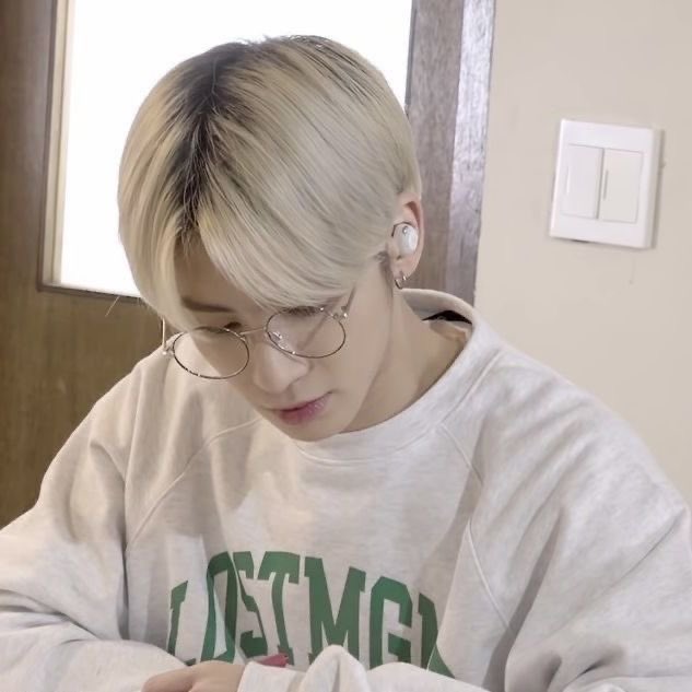 chillybeom's tweet photo. Would it kill you to be straightforward? 
#taegyu 🧸🐿️
ch 9/11
they make it work… somehow 🔞🔞🔞
link: https://t.co/y0RW8JkdkX https://t.co/C7N7d5K8rR