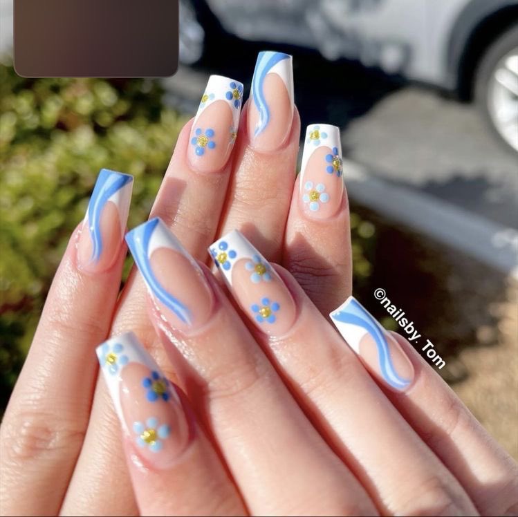 J3N000's tweet photo. besties me ayudan a elegir el diseño de mis uñas porfa 🥺🥺🥺 https://t.co/5aMuPmk2X3