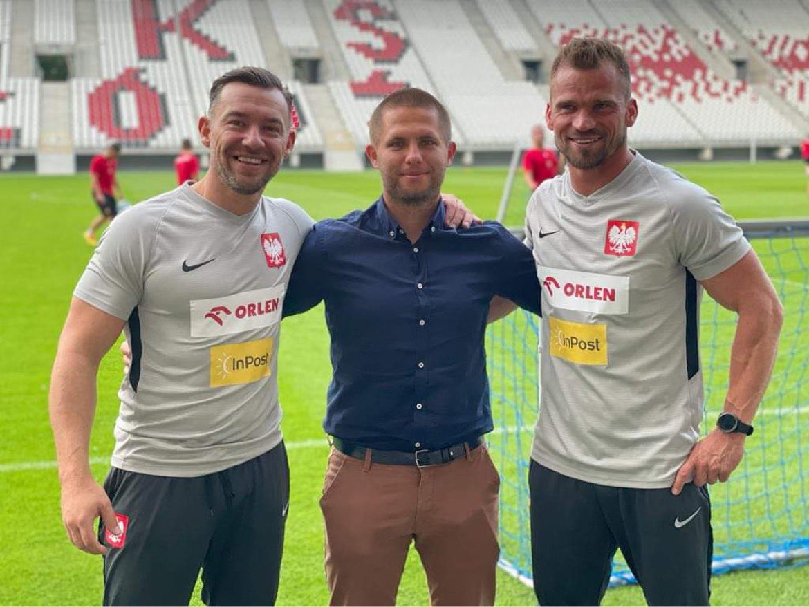 DanielWojtasz's tweet photo. OKT Pro https://t.co/cPL0HR5nCB