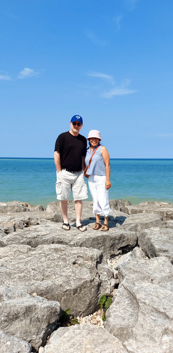 annot__'s tweet photo. 💕💕
#summer2023
#GoderichBeach
⛱️🌊🏖🌞 https://t.co/gD2X9fnSRH